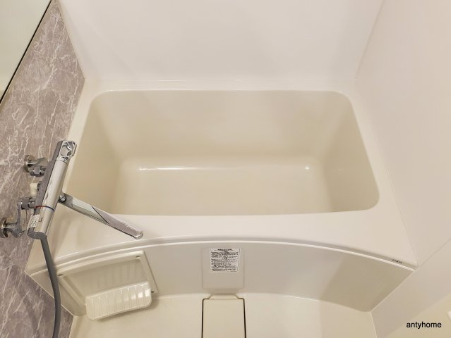 スプランディッド難波3　仲介手数料無料の浴室