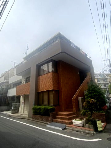 粕谷ハイツの外観