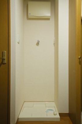 【設備】 | プレール・ドゥーク新中野 | 洗濯機置き場