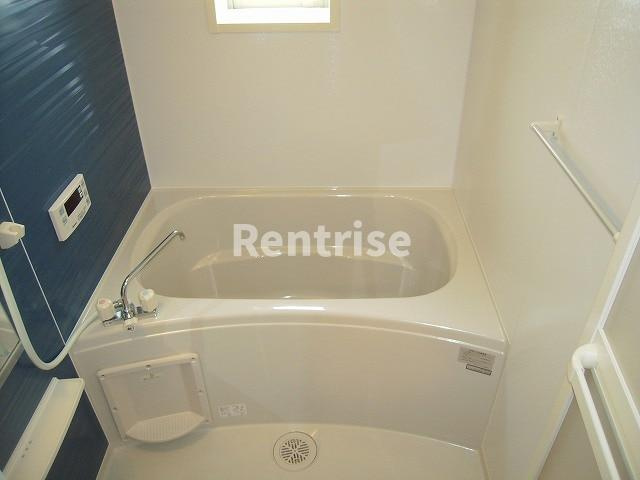 ロータスの浴室|バス