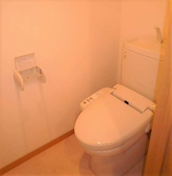グランコート天神のトイレ|ゆったりとした空間のトイレです