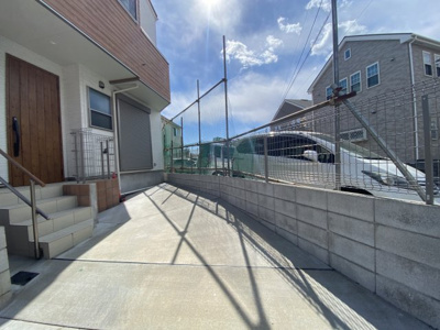 【駐車場】 | 瀬谷区橋戸3丁目新築分譲＊相鉄線【瀬谷駅平坦15分】2階建全2棟！開放感のあるお洒落な建物