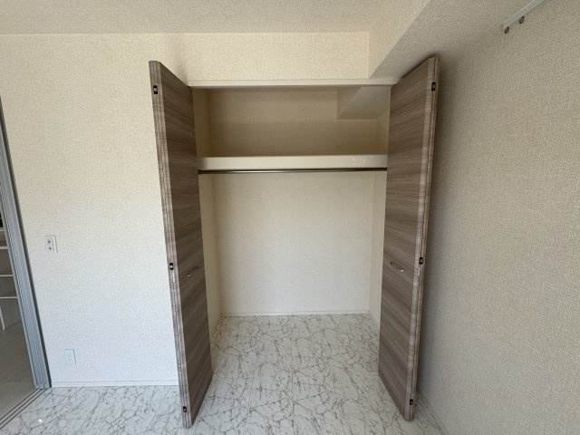 フィオーレ Ⅰの収納|クローゼット（南側洋室）