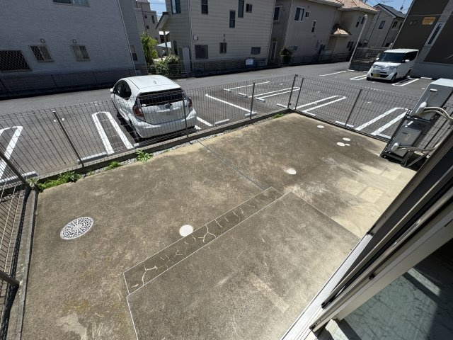 フィオーレ Ⅰの駐車場