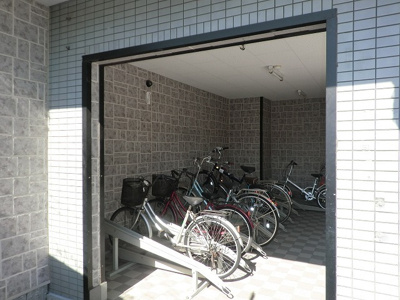 【駐車場】 | メゾンアンティーム | 駐輪場です