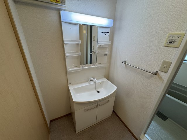 ストリーム Ｄの洗面所|洗面洗髪化粧台