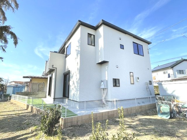 藤岡市立石新田（全1棟）1号棟の外観|おしゃれな外観です