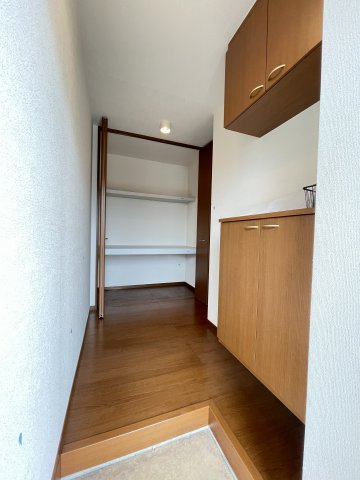 バーディーコート　A棟の玄関