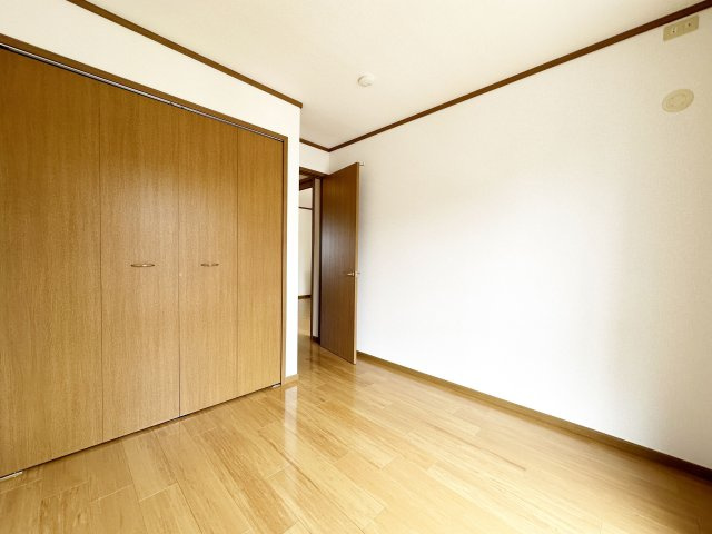 【寝室】 | チェリークイーン