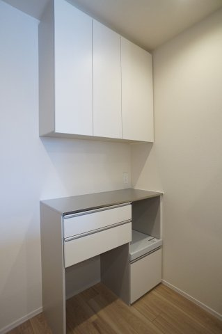 【収納】 | Heritage | キッチン裏側にあるキッチンファニチュアーです