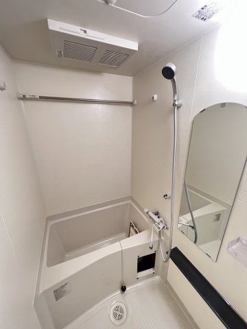 プレサンス大国町アドロッソの浴室