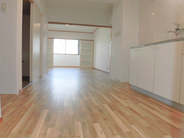 緑園第三サンコーポの内装