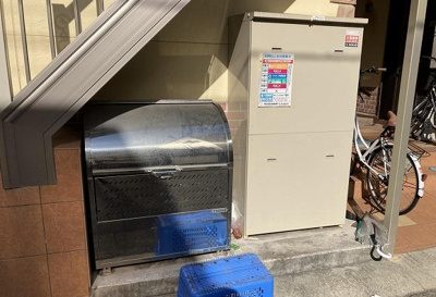 【その他共用部分】 | ユナイト渡田ジョン・ウェブスター | 敷地内ごみ置き場でごみ出しもらくらく～♪忙しい社会人さんや学生さんにもうってつけ！