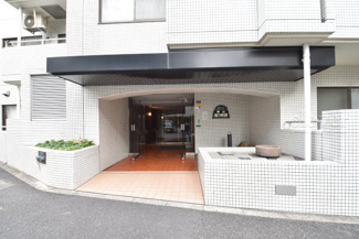 【エントランス】 | エントランス　オートロック付き