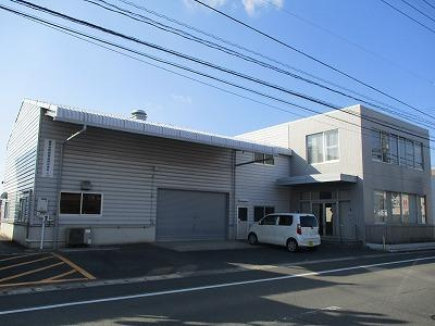庭瀬倉庫の外観