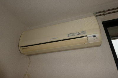 【設備】 | アモロッソトリプルＳ | エアコン