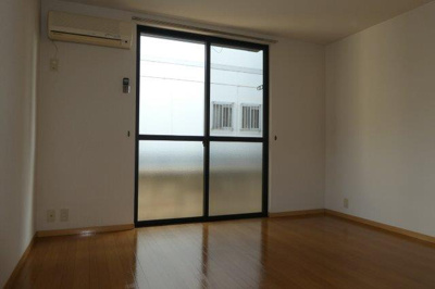 【居間・リビング】 | アモロッソトリプルＳ | 洋室