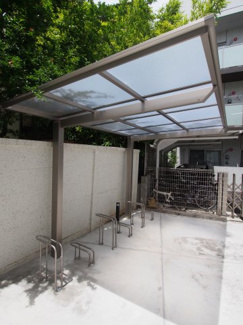 【その他共用部分】 | 屋根付き駐輪場完備！雨の日も安心して使えます