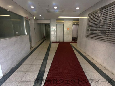 【エントランス】 | 八千代ビル東館
