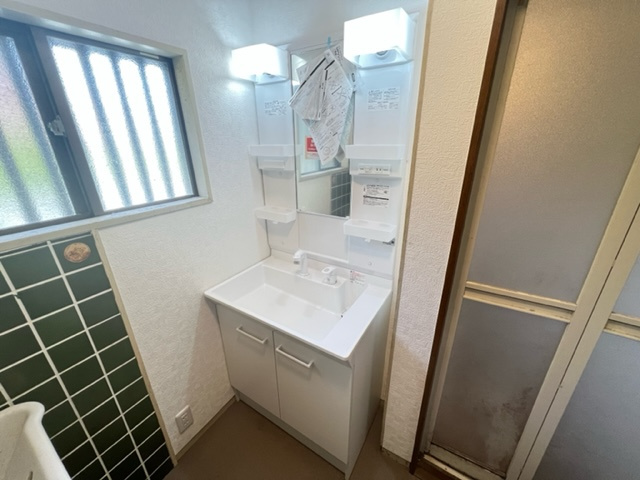 南青葉台貸家の独立洗面台