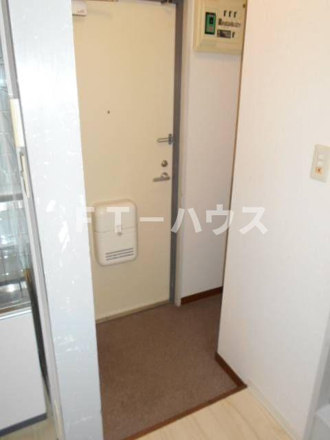 小川マンションの玄関