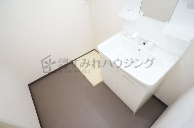 クレセントハイツ今里の洗面所
