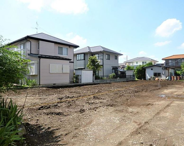 玉村町上茂木　土地の外観