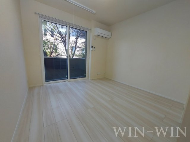 ハイ サリックスの居間・リビング