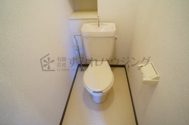 クレセントハイツ今里のトイレ