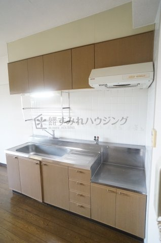クレセントハイツ今里のキッチン