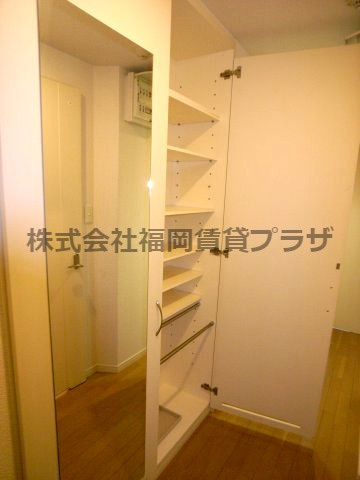 グランドサヴォイ　14階の玄関|別号室のものです。現状優先になります。