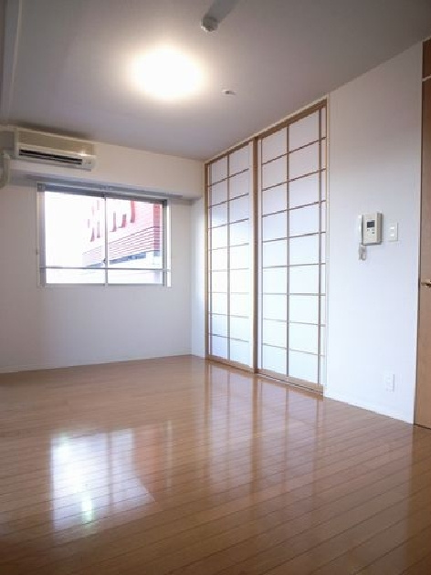 グランドサヴォイ　14階の居間・リビング