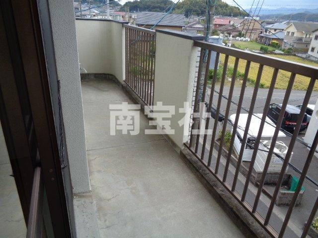 【バルコニー】