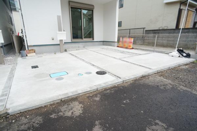 【駐車場】 | ☆リビング床暖房付き☆東南角地のような陽当たり！藤沢市用田新築２号棟