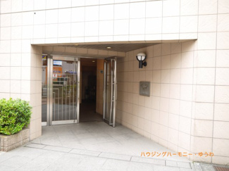 【エントランス】