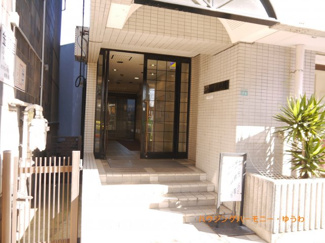 【エントランス】