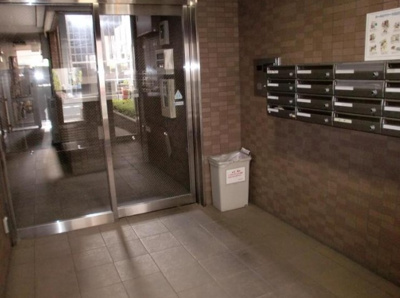 【エントランス】 | フレア鳩ケ谷 | ゆとりのあるエントランスです