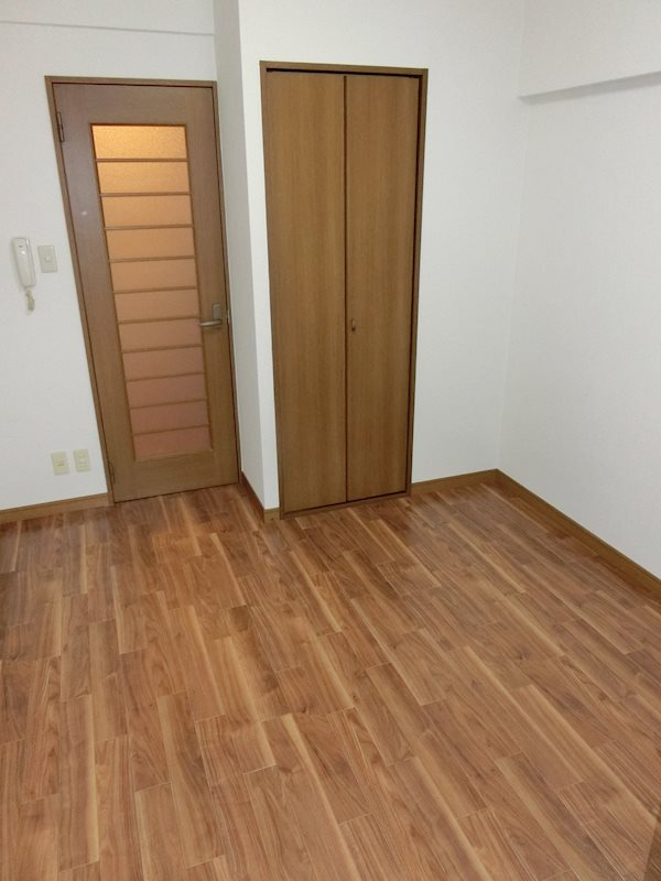 ヴァリーゴールド足立の収納