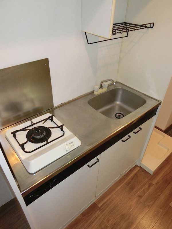 ヴァリーゴールド足立のキッチン