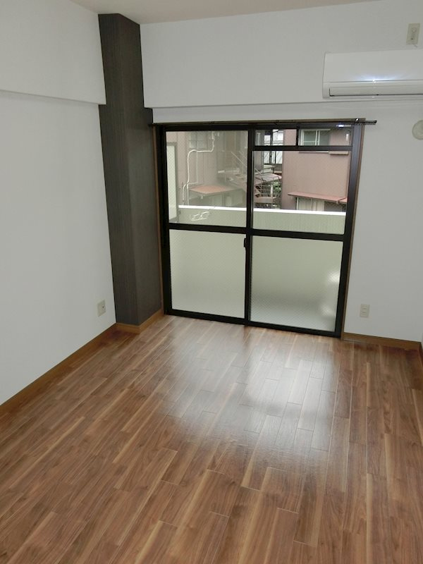 ヴァリーゴールド足立の寝室