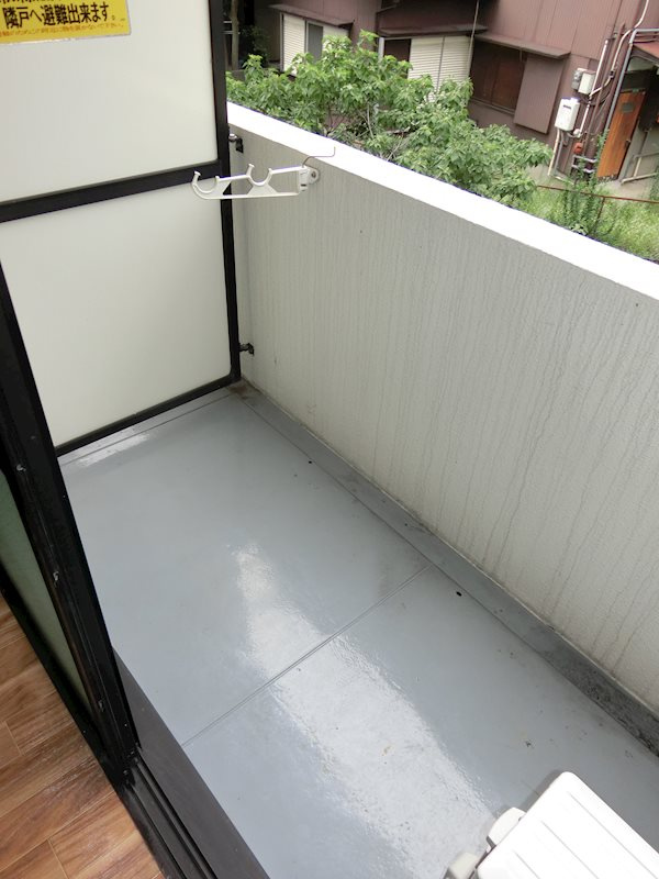 ヴァリーゴールド足立のバルコニー