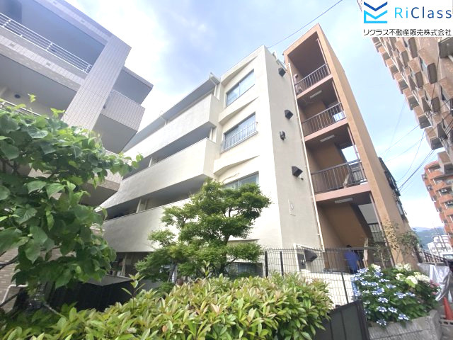 甲南金沢コーポ南館の外観|きれいな外観です