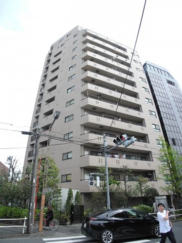 グリーンパーク新宿の杜の外観