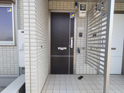 【エントランス】 | ウィット塩屋