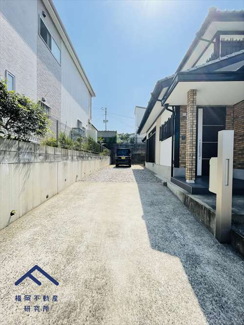 糟屋郡志免町桜丘1丁目　戸建ての駐車場
