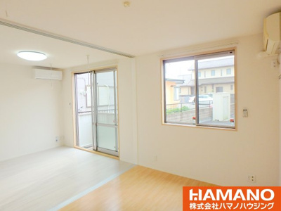 【洋室】 | ウェリナパレス | コンパクトで使いやすい洋室です