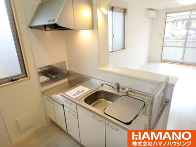 【キッチン】 | ウェリナパレス | 使いやすいキッチンです（角部屋タイプの写真です）