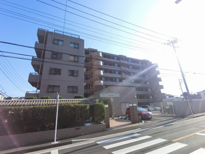 【外観】 | エクレール第３妙蓮寺 | 総戸数５５戸、平成３年１０月築、管理人は日勤勤務につき管理体制良好です♪