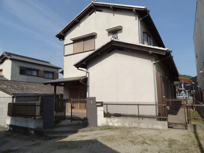 【外観】 | 大塩町貸家 | ４ＬＤＫ一戸建貸家！