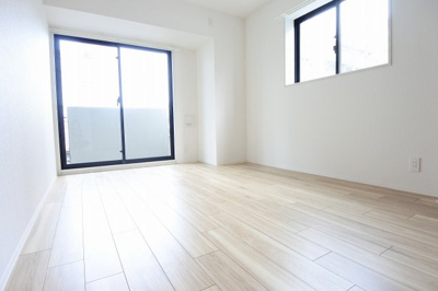 【洋室】 | レオンヴァリエ都島北通